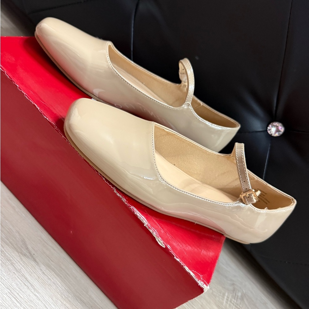 Journee Collection Beige Mary Jane Flats - Picture 2 of 6